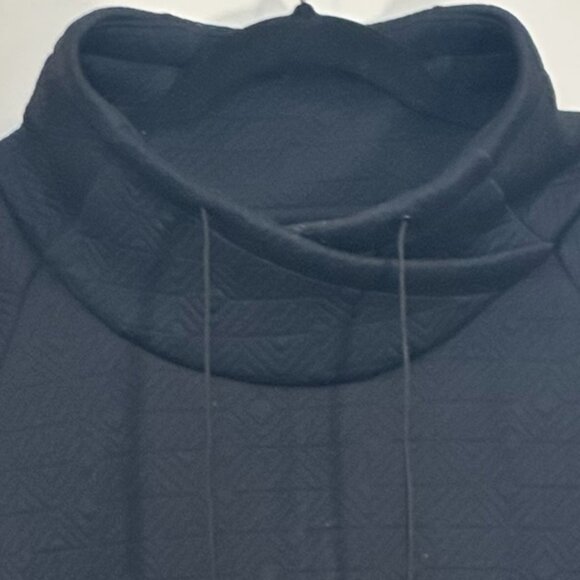 Athleta Women's Quilted Black Pullover Sweatshirt Size XL - Picture 9 of 9